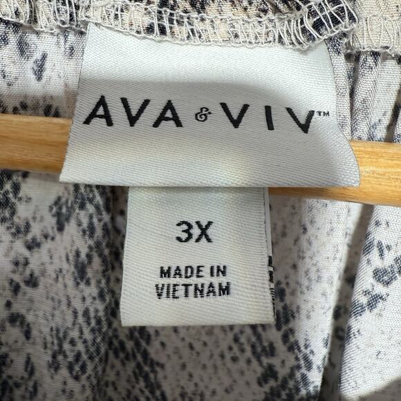 Ava & Viv Blouse Women’s Size 3X Top Snake Print Keyhole Neck Long Sleeve - Picture 5 of 7